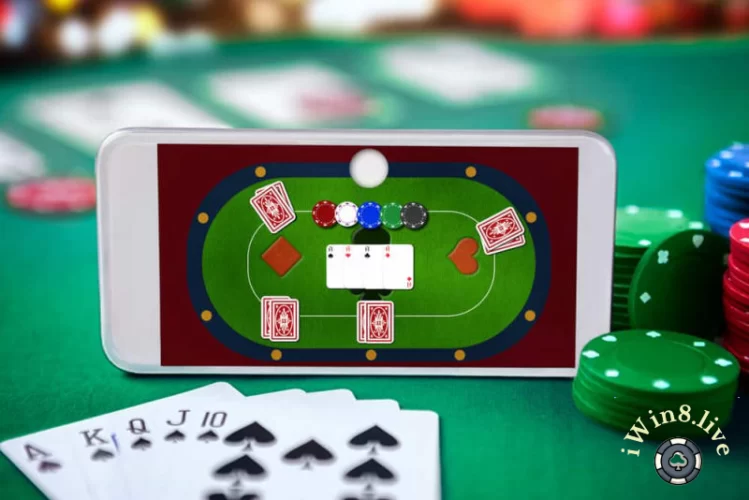 Tìm hiểu về Bài Poker Iwin là gì?